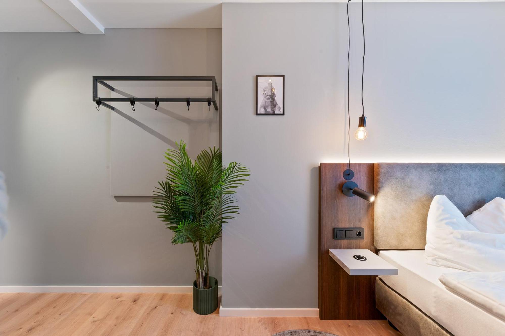 Jungle No5 Boutique Hotel - Stuttgart City-Center Eksteriør bilde